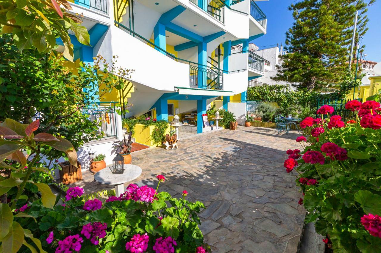 חראני Iris Apartments מראה חיצוני תמונה