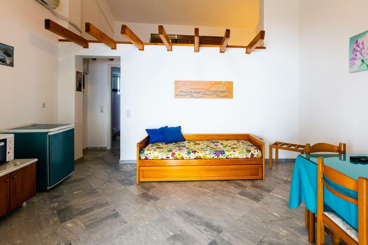 חראני Iris Apartments מראה חיצוני תמונה